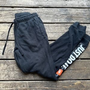 Nike Spell Out Joggers